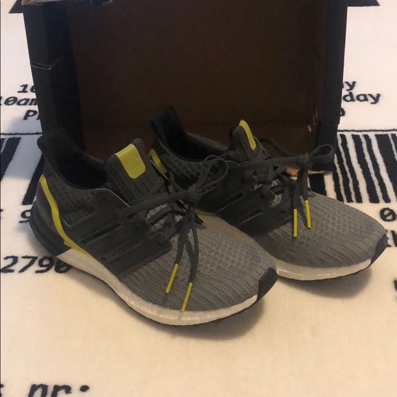 ultraboost m